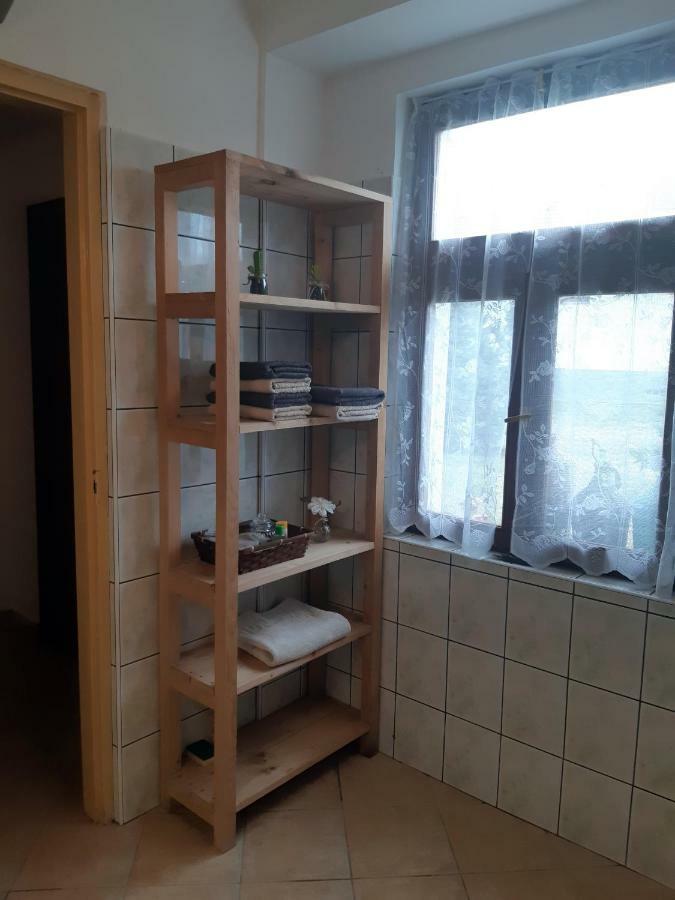 Axtburg Apartments Berbaltavar Екстериор снимка